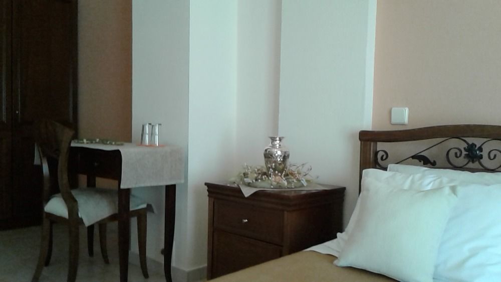 Hotel Archontiko Dimitra 베르기나 외부 사진